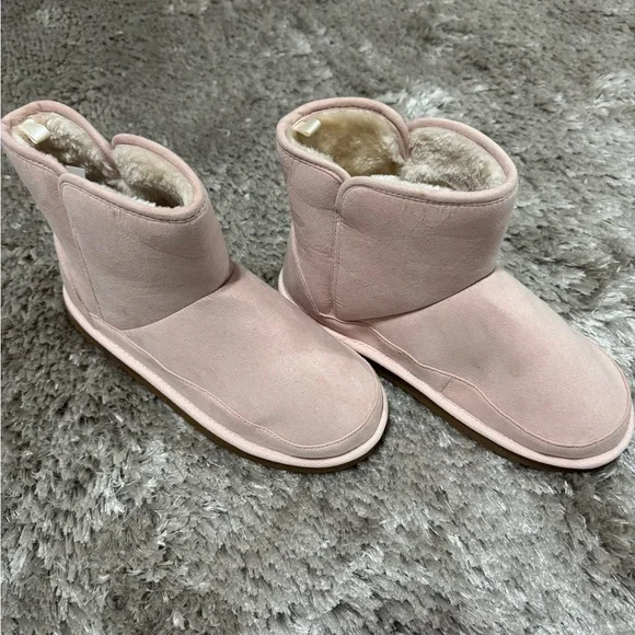 Old Navy Light Pink Winter Boots - Picture 6 of 8